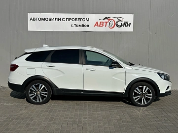 Lada (ВАЗ) Vesta, 2019г, передний привод, робот
