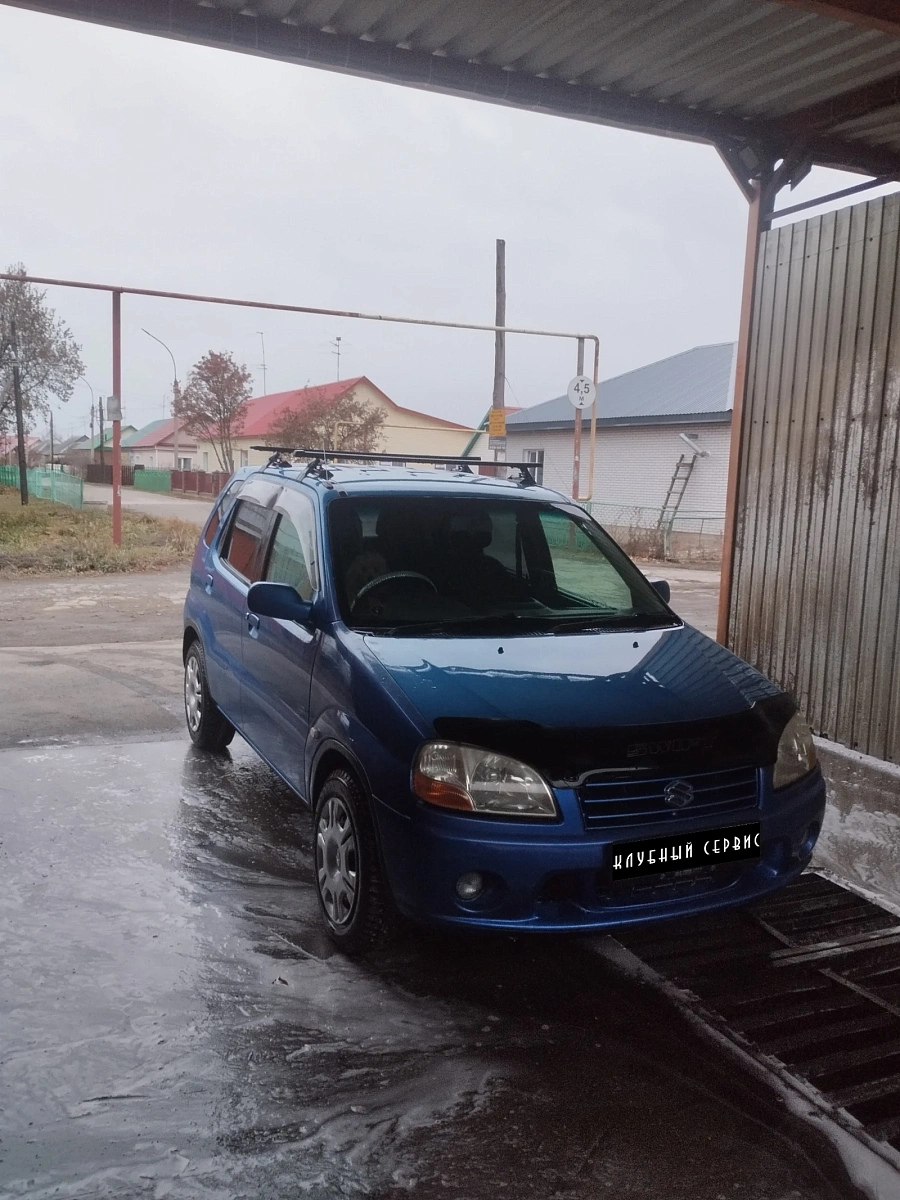 Suzuki Swift, 2001г., передний привод, автомат