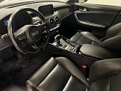 Kia Stinger, 2019г., передний привод, автомат