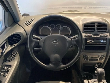 Hyundai Santa Fe, 2008г, передний привод, автомат