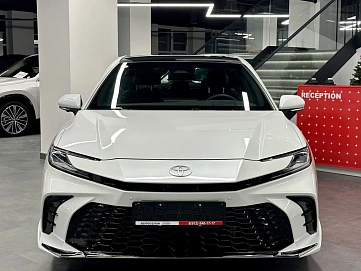 Toyota Camry, 2025г, передний привод, вариатор