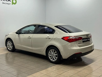 Kia Cerato, 2014г, передний привод, автомат