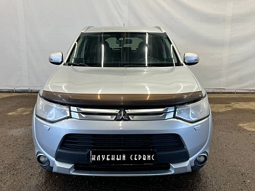 Mitsubishi Outlander, 2014г, полный привод, вариатор