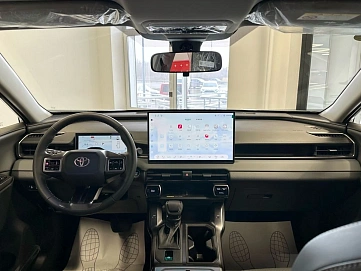 Toyota RAV4, 2026г, полный привод, вариатор