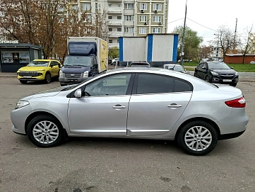 Renault Fluence, 2013г, передний привод, вариатор