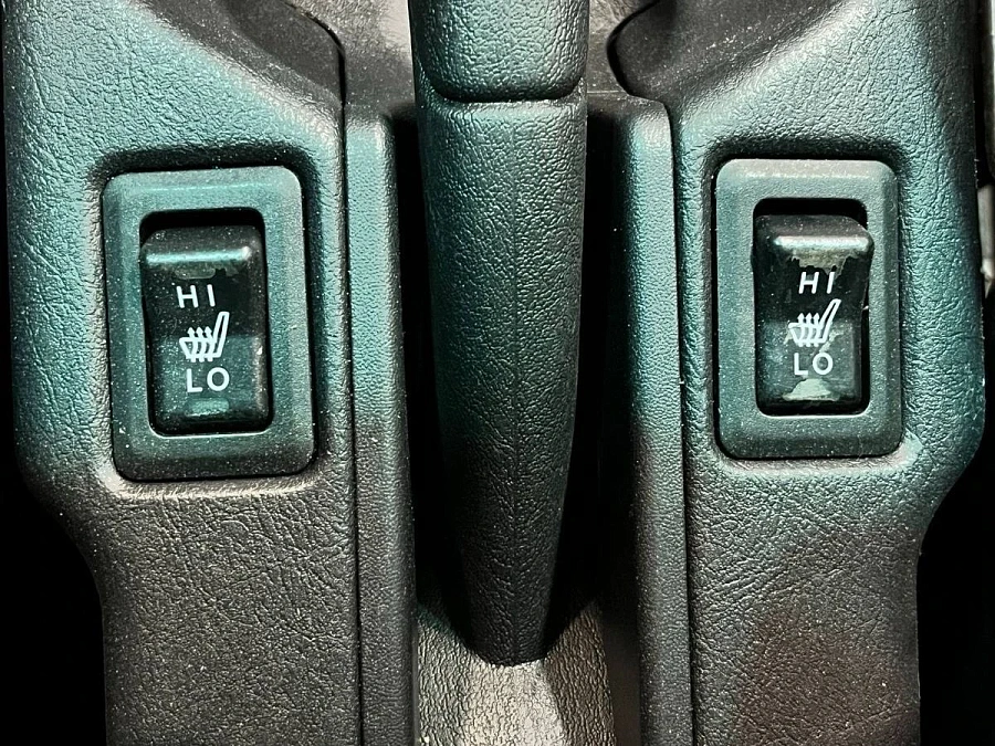 Mitsubishi Space Star, 2004г., передний привод, автомат