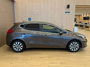 Kia Ceed, 2017г, передний привод, робот
