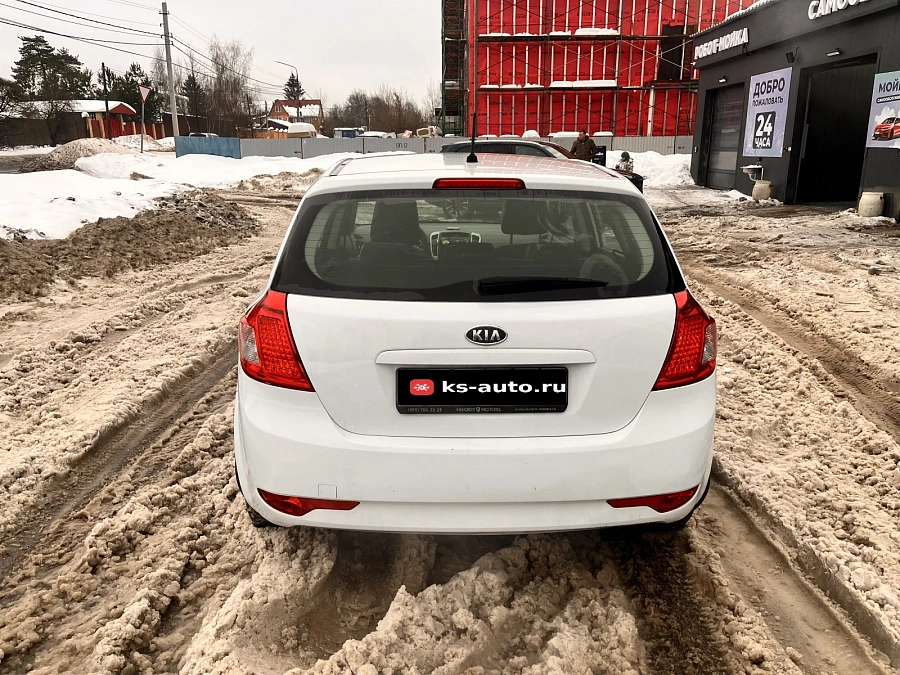 Kia Ceed, 2012г., передний привод, механика