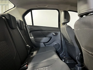 Renault Logan, 2019г, передний привод, автомат