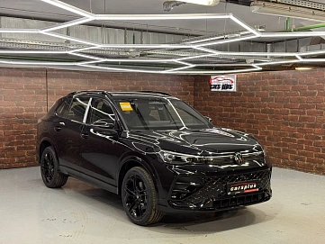 Volkswagen Tiguan, 2025г, полный привод, робот