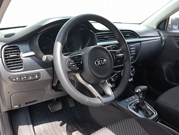 Kia Rio, 2018г, передний привод, автомат