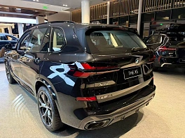 BMW X5, 2025г, полный привод, автомат