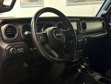 Jeep Wrangler, 2019г, полный привод, автомат