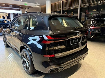BMW X5, 2025г, полный привод, автомат