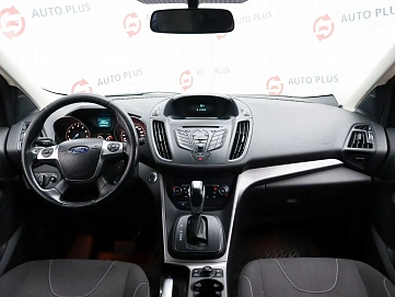 Ford Kuga, 2014г, передний привод, автомат