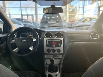 Ford Focus, 2010г, передний привод, механика
