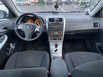 Toyota Corolla, 2008г, передний привод, робот