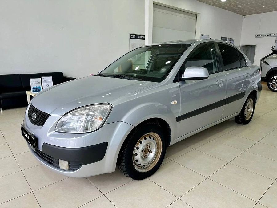 Kia Rio, 2006г., передний привод, механика