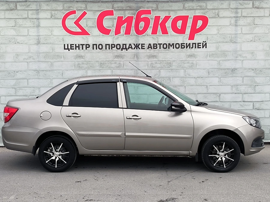 Lada (ВАЗ) Granta, 2022г., передний привод, механика