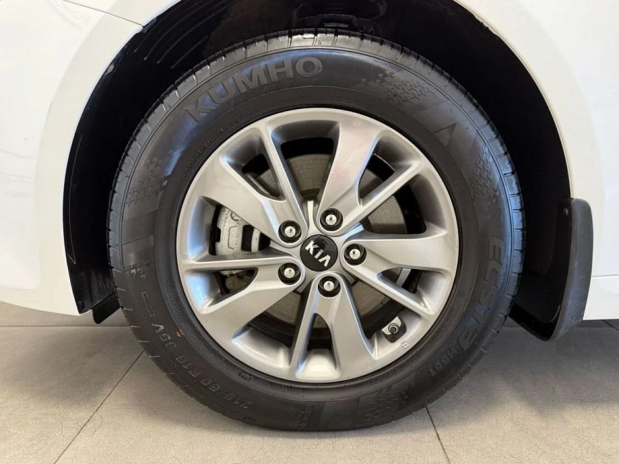 Kia Optima, 2018г., передний привод, автомат