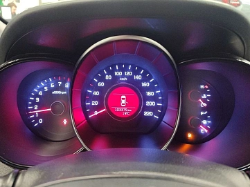 Kia Rio, 2015г, передний привод, механика