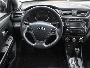 Kia Rio, 2015г, передний привод, автомат
