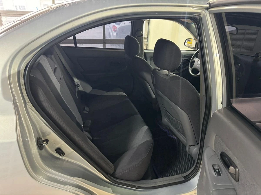 Hyundai Elantra, 2008г., передний привод, автомат