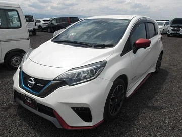 Nissan Note, 2018г, передний привод, автомат