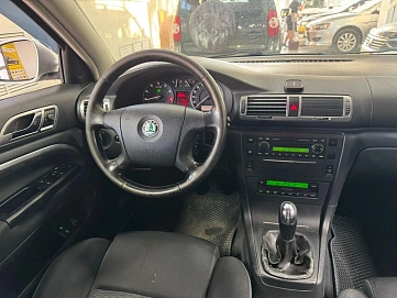 Skoda Superb, 2007г, передний привод, автомат