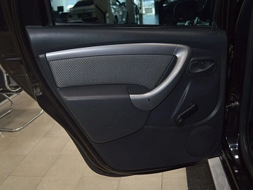 Renault Duster, 2013г, полный привод, механика