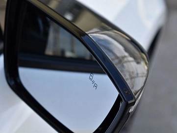 Changan UNI-V, 2024г., передний привод, робот