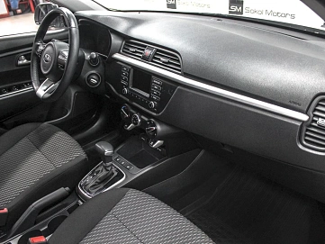 Kia Rio, 2018г, передний привод, автомат