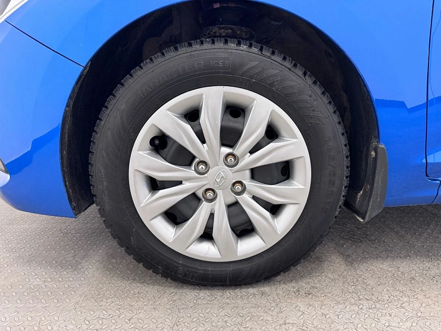 Hyundai Solaris, 2017г., передний привод, автомат