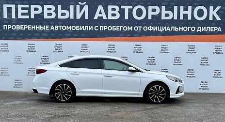 Hyundai Sonata, 2017г, передний привод, автомат