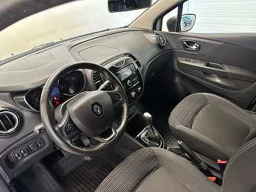 Renault Kaptur, 2018г, передний привод, автомат