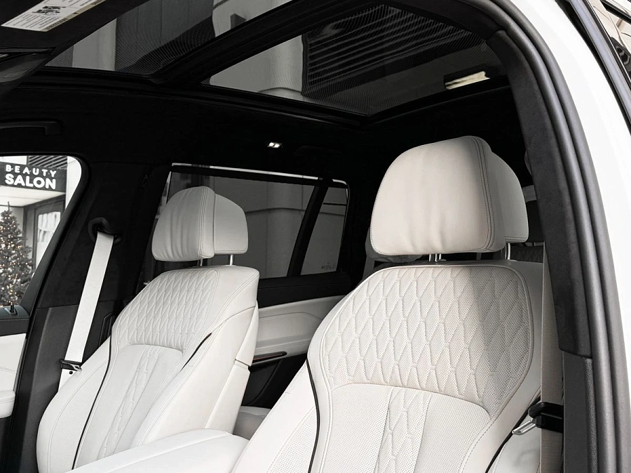 BMW X7, 2025г., полный привод, автомат