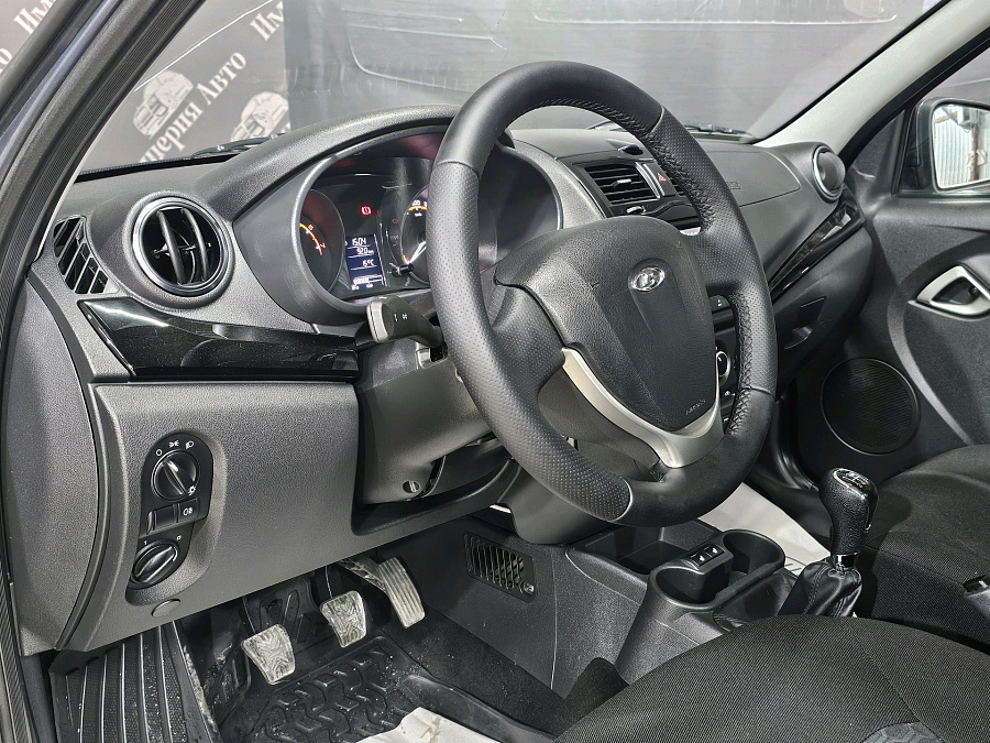 Lada (ВАЗ) Granta, 2021г., передний привод, механика