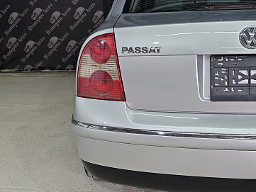 Volkswagen Passat, 2005г, передний привод, автомат