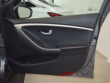 Hyundai i30, 2012г, передний привод, автомат