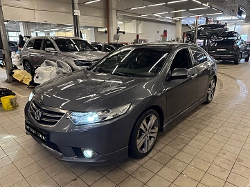 Honda Accord, 2011г, передний привод, автомат