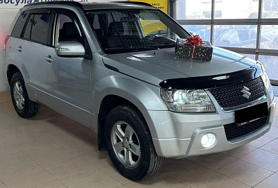 Suzuki Grand Vitara, 2010г, полный привод, автомат