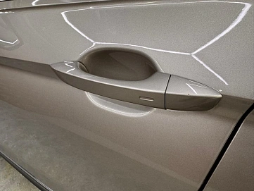 Volkswagen Tiguan, 2016г, полный привод, робот