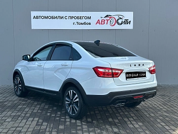 Lada (ВАЗ) , 2021г., передний привод, механика