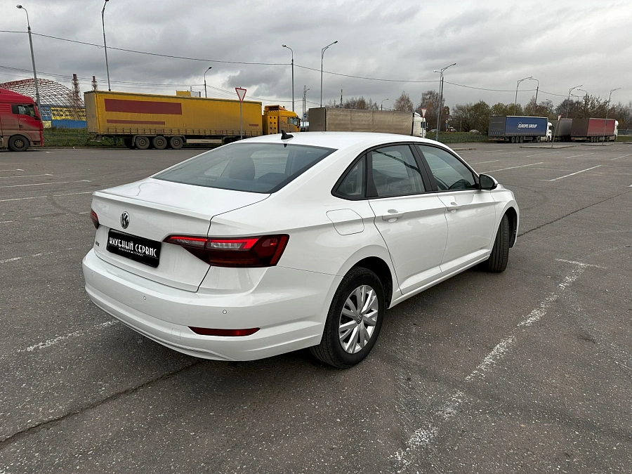Volkswagen Jetta, 2021г., передний привод, автомат