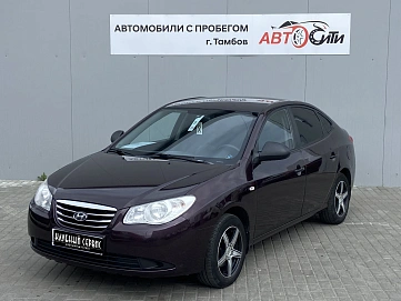 Hyundai Elantra, 2010г, передний привод, механика