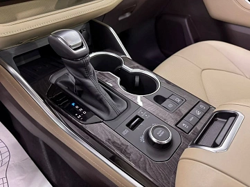 Toyota Highlander, 2025г, полный привод, автомат