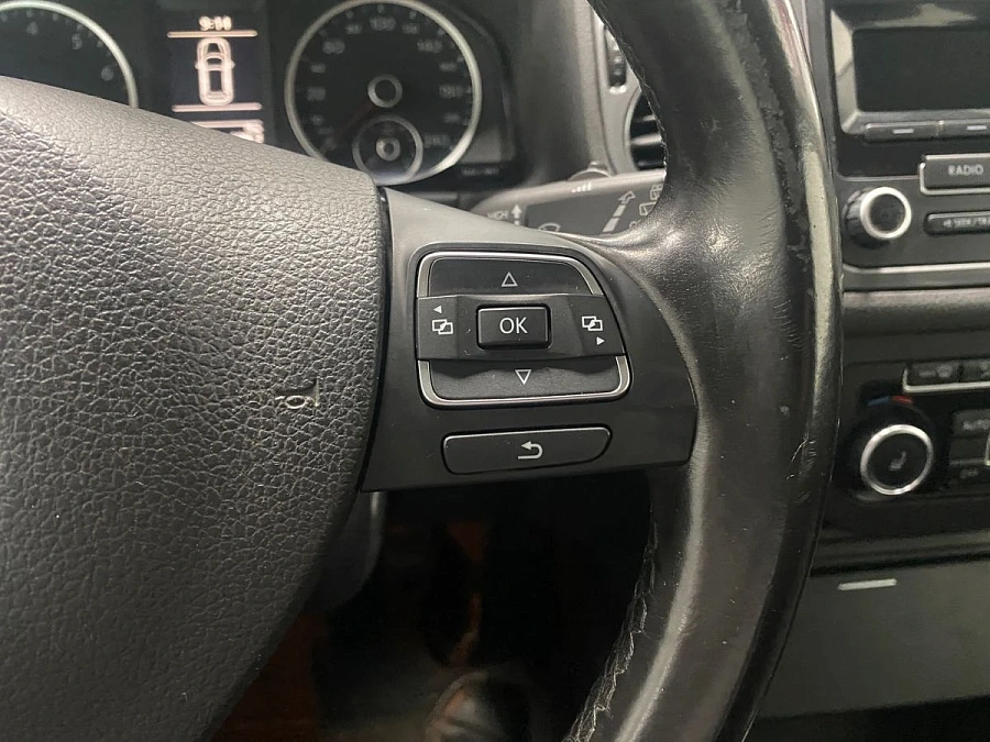 Volkswagen Tiguan, 2014г., передний привод, механика