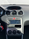 Peugeot 308, 2011г., передний привод, механика