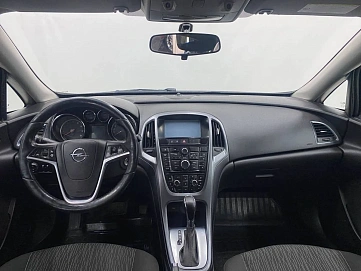 Opel Astra, 2013г, передний привод, автомат