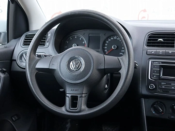 Volkswagen Polo, 2014г, передний привод, автомат